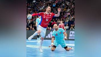 stark! hsv hamburg schaltet sirenen am blaulicht-spieltag ab