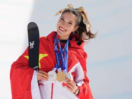 Gold für Eileen Gu: Die Frau der großen Dimensionen