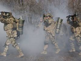 Vier Jahre russischer Angriffskrieg: Die Ukraine schlägt zurück – aber wie lange noch?