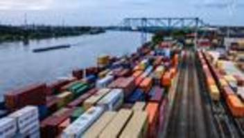 Konjunktur: NRW-Wirtschaft: Forscher sehen Licht am Horizont