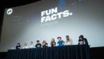 Medien: Promis starten humorvolles Nachrichtenformat Fun Facts