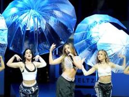 Tate McRae ist an allem schuld: Pop-Superstar hat nach Olympia-Thriller Ärger