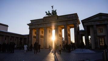 heute ist es in berlin noch windig – doch der donnerstag bringt frühlingsgefühle