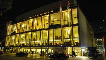 lesenswert: wie und warum aus dem stadttheater die hamburgische staatsoper wurde