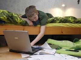 Rat vom Familientrio: Mein Sohn räumt nie sein Zimmer auf. Soll ich es tun?