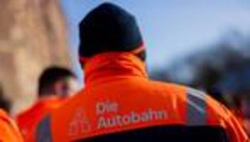 Tarifkonflikt: Warnstreik hat Folgen für Verkehr in sechs Autobahn-Tunneln