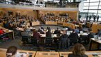 Thüringer Landtag: Auch Familienjobs bei der Linken