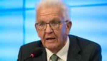 Wahlkampfhöhepunkt: Kretschmann kritisiert Einladung der AfD zum SWR-Triell