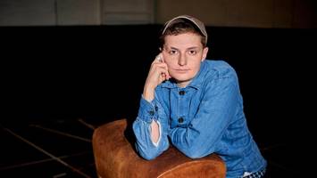 Jules Head: Vom Ausruhen am Fuße des Berges