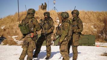 Kein Interesse? Jeder Zweite hat Fragebogen zum Wehrdienst nicht ausgefüllt