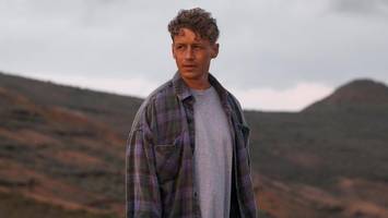 Tim Bendzko rechnet mit Berlin ab – „Zu laut, zu wild, zu voll“