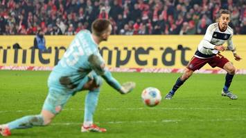 Spannender Dreikampf um den HSV-Sturm: Wie fit ist Poulsen?