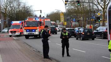 Unfall in Bergedorf: Insasse eines Linienbusses kommt ins Krankenhaus