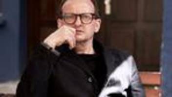 Milan Peschel: In die Bedeutungslosigkeit, da will man doch hin