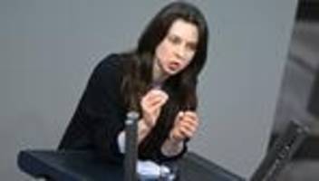 spruch über schülerin: grünen-politikerin wirft hagel verbale entgleisung vor