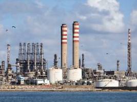 kuba steckt in wirtschaftskrise: usa lockern verbot für venezolanische Ölexporte nach kuba