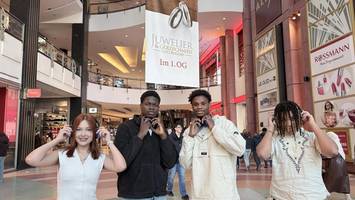 DJ Calii plant Gratis-Disco im Shoppingcenter Alexa