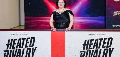 Rachel Reid: Heated Rivalry-Autorin verschiebt neuen Roman wegen Parkinson-Erkrankung