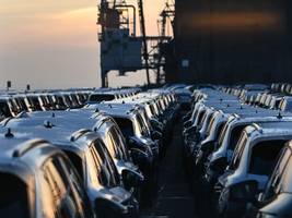 umfrage: unternehmen wollen trotz besserer konjunktur mehr stellen abbauen