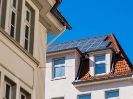 Entwurf für Reform des EEG: Katherina Reiche will Förderung für Solar-Dachanlagen streichen