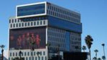 bieterstreit um warner bros. discovery: netflix lehnt erhöhung des angebots an warner bros. ab