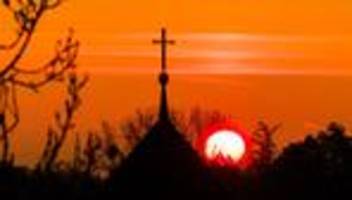 Reformdebatte: Dürfen in der katholischen Messe bald Frauen predigen?