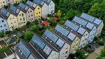solarenergie: katherina reiche will förderung für kleine solaranlagen stoppen
