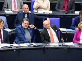 skandal, filz, abgründe: parteien grillen afd wegen verwandtenaffäre