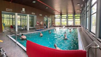 Schwimmbad in Zehlendorf: So lange ist der Betrieb vorerst gerettet