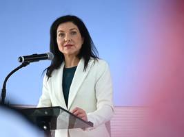 Förderung für private Solaranlagen: Reiche hat recht und macht’s trotzdem falsch