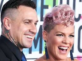 Fake News!: Ehe-Aus? Sängerin Pink spricht Klartext