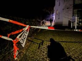 zu fuß auf der flucht nach polen: frau nach fund von männerleichenteilen festgenommen