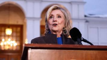 Sechs Stunden Vernehmung – dann erhebt Hillary Clinton schwere Vorwürfe