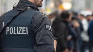 große polizei-razzia: drogenlager im märkischen viertel entdeckt – sechs festnahmen