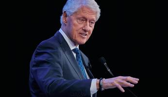 bill clinton vor dem epstein-ausschuss – „habe nichts gesehen“