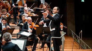 Tugan Sokhiev und die Philharmoniker finden nicht ganz zusammen