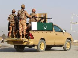 Konflikt: Pakistan greift Ziele in Afghanistan an