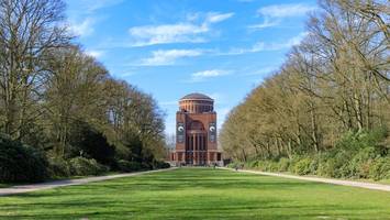 18-Jährigen aus Mordlust im Stadtpark erstochen: Teenager müssen lange in Haft