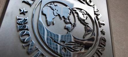 ukraine bekommt milliardenkredit von währungsfonds