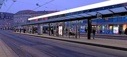 nahverkehr in augsburg: heute stehen alle busse und straßenbahnen