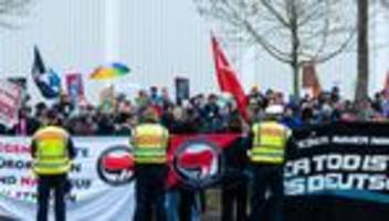 demonstration gegen afd: protest gegen gründung von afd-jugend im saarland