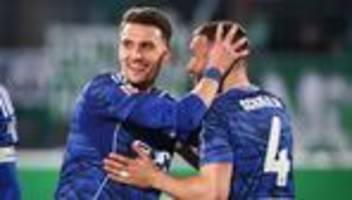 2. Fußball-Bundesliga: Ljubicic-Kracher rettet Schalke in Fürth Platz eins