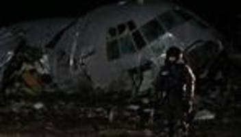 Notfälle: Mindestens 15 Tote bei Flugzeugunglück in Bolivien