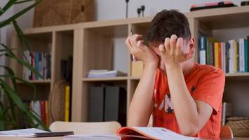 pflegegeld bei adhs: diese unterstützung bekommen eltern