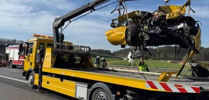 elektroauto-unfall: warum ein e-auto-fahrer über 20.000 euro abschleppkosten zahlen sollte