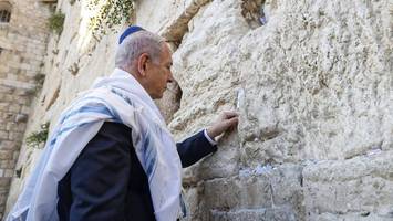 israels mission „brüllen des löwen“: ein zettel netanjahus lässt tief blicken