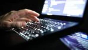 Befragung: Studie: Hacker legen Betrieb bei vielen Unternehmen lahm