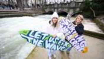 Eisbachwelle: Surfgemeinschaft demonstriert für Freigabe der Eisbachwelle