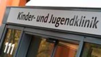 Jugendgesundheit: Mehr Jugendliche suchen Hilfe bei Transidentität