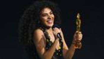 Musikpreise: Olivia Dean gewinnt vier Brit Awards